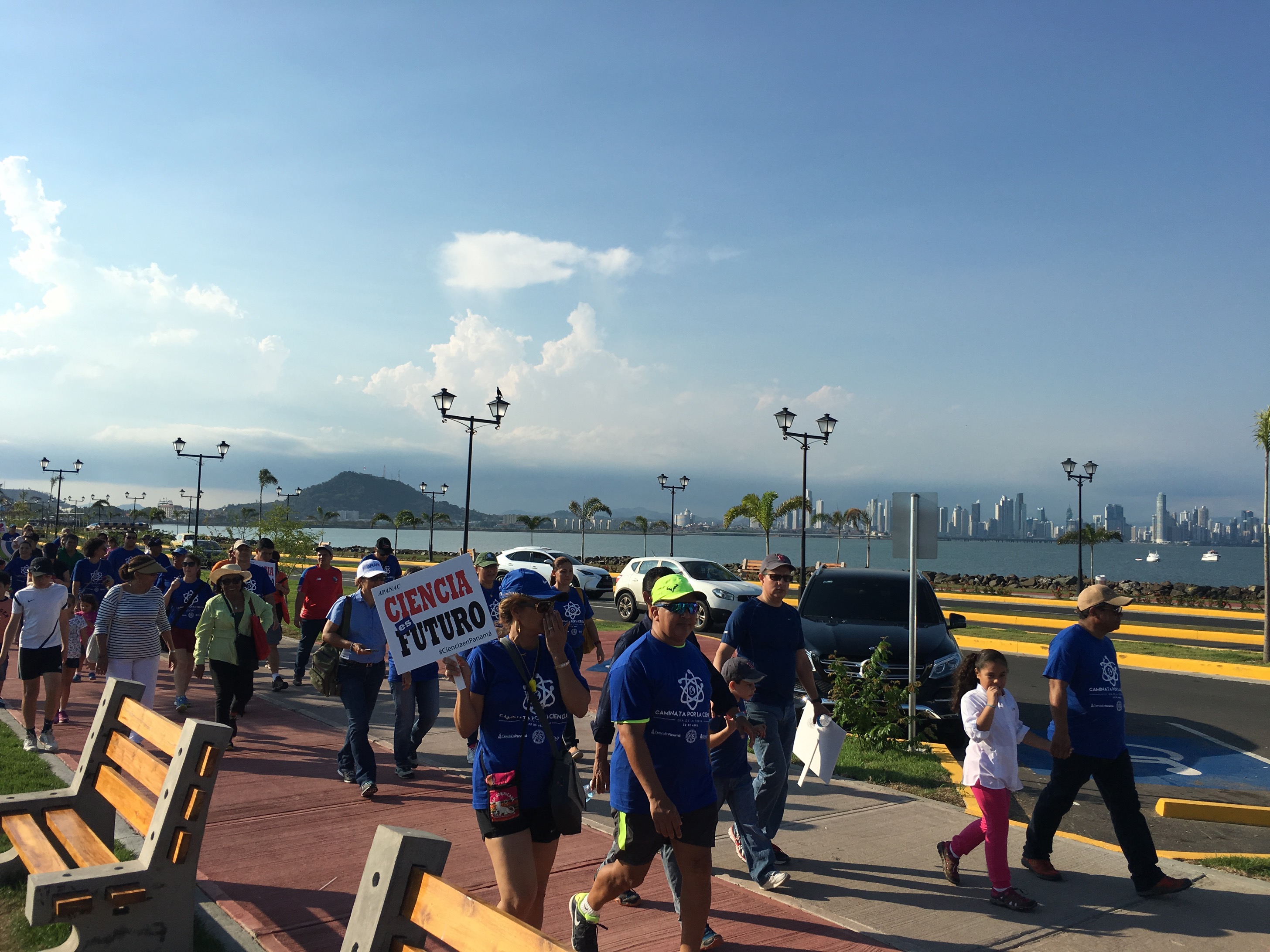 People walking together during the Caminata por la Ciencia on Amador Causeway, Panama City, Panama.